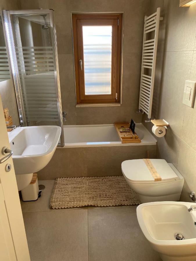 Apulia Casa E Cucina Bed & Breakfast Trani Eksteriør bilde